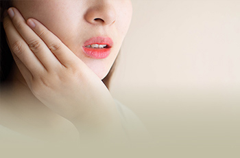 顎の痛みや動きの問題を改善する治療