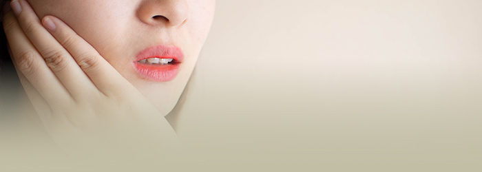 顎の痛みや動きの問題を改善する治療